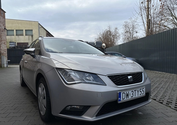 Seat Leon cena 29900 przebieg: 248194, rok produkcji 2014 z Wrocław małe 92